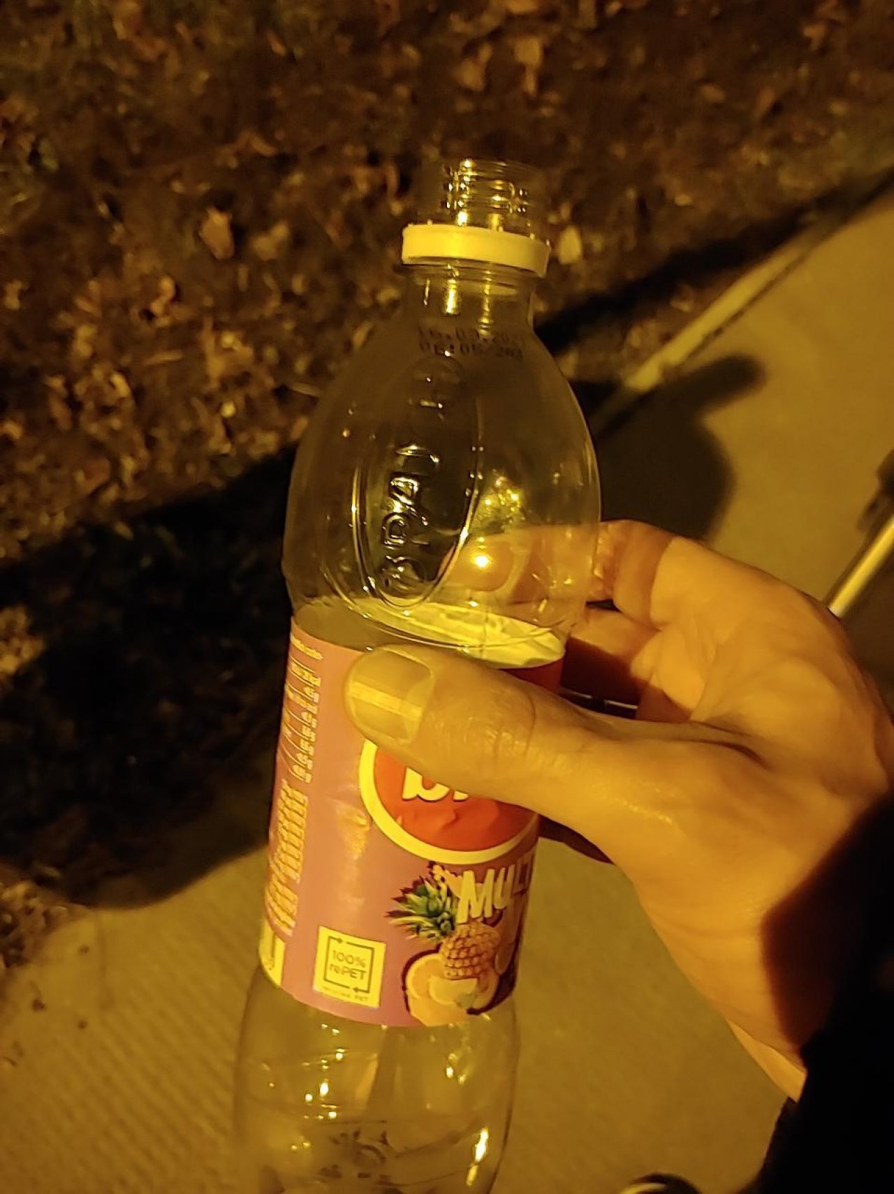 litter in DRECKSPOTZ | GLOBAL 2000 App spotted by Christian Kantner on 13.12.2020