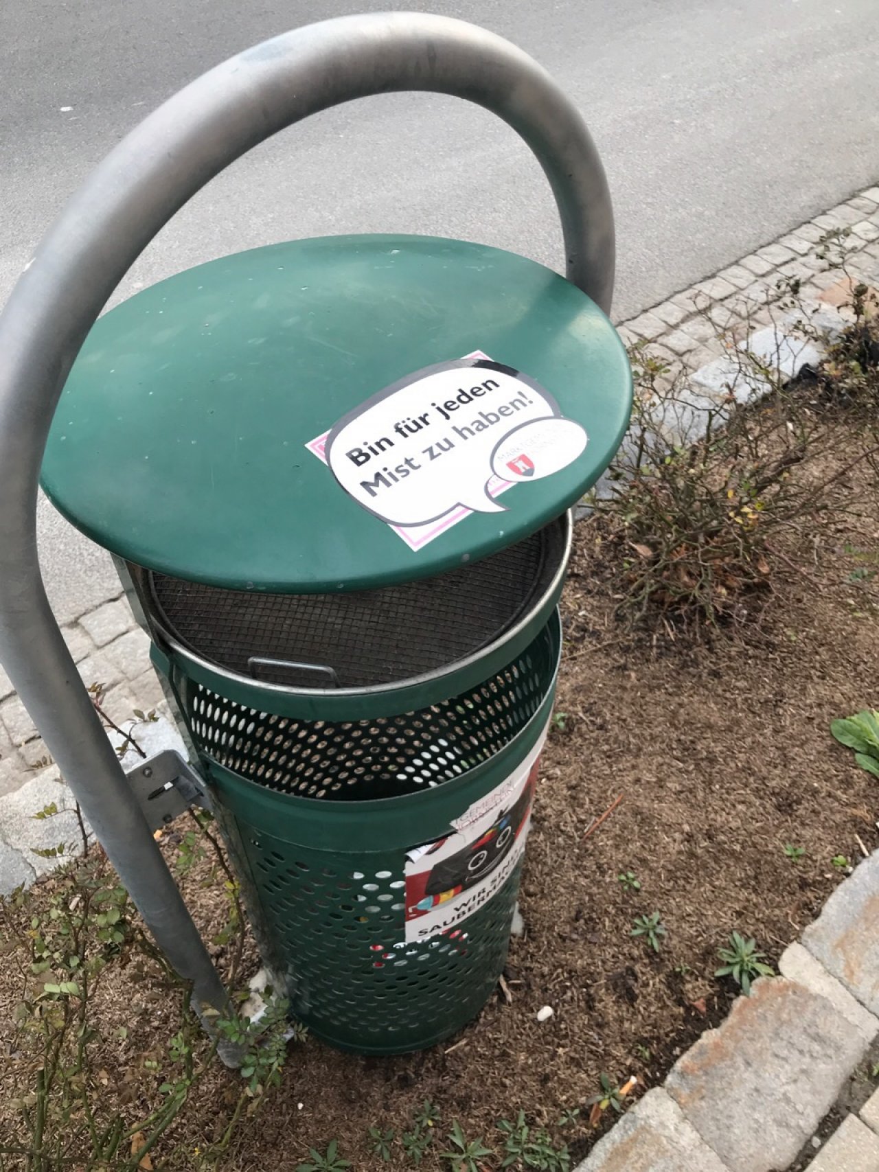 disposal in DRECKSPOTZ | GLOBAL 2000 App spotted by Gabriele Kriz on 13.12.2020