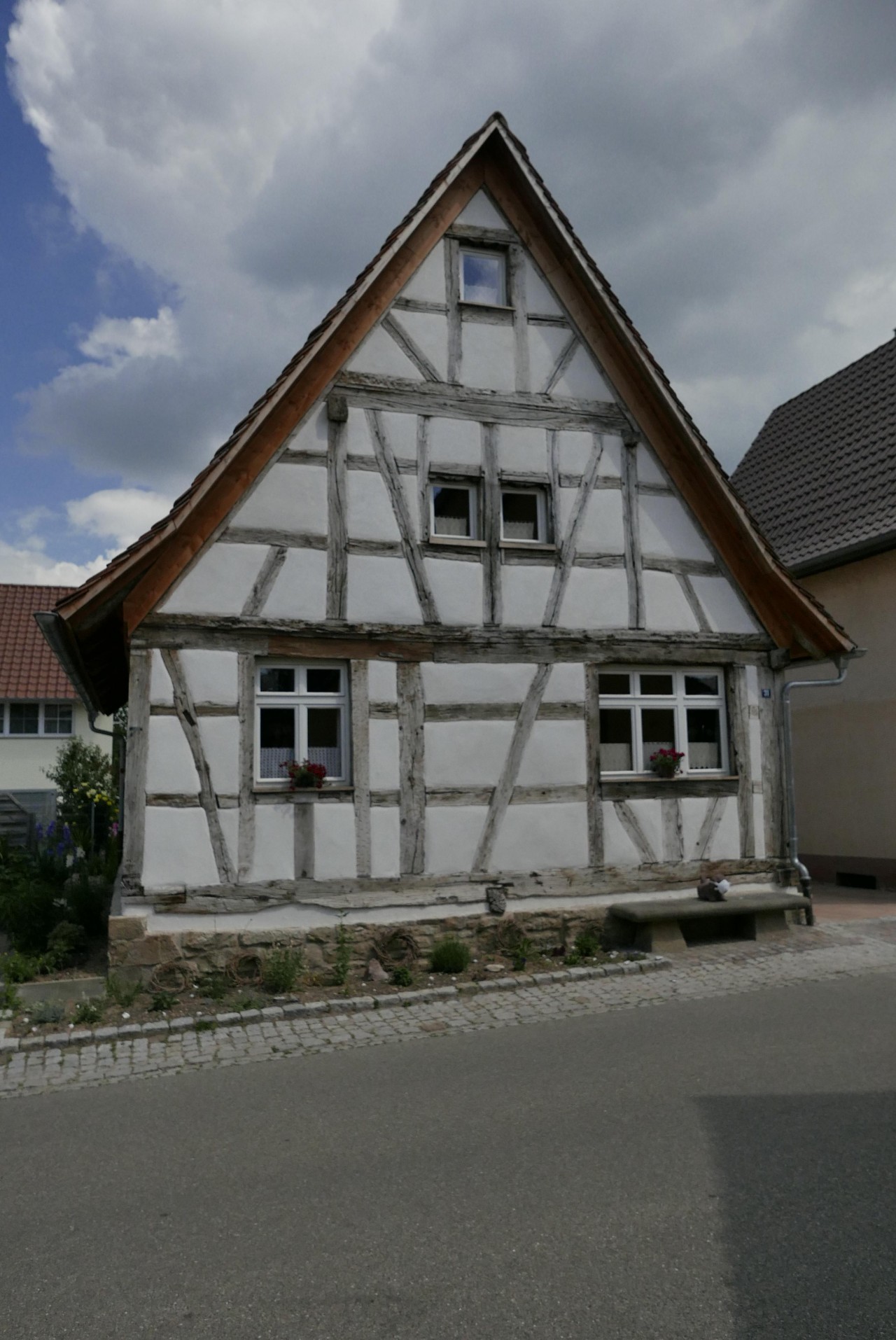 Behutsame (und vermutlich sehr gut an der ursprünglichen Optik orientierte) Renovierung eines 