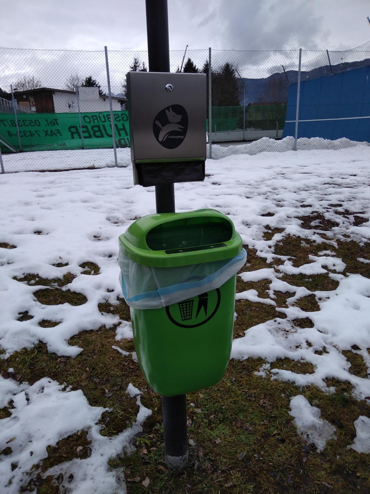 disposal in DRECKSPOTZ | GLOBAL 2000 App spotted by Roland Bliem on 08.02.2021