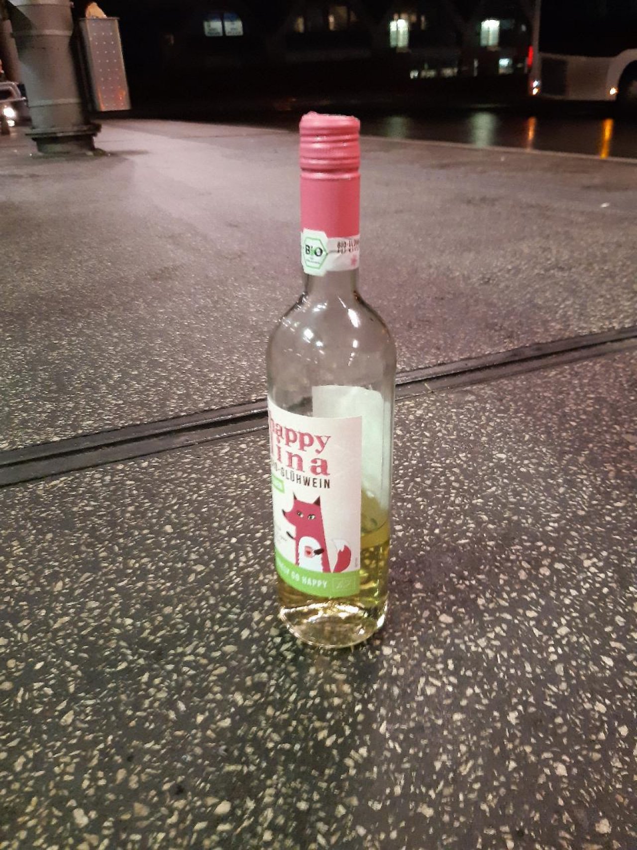 litter in DRECKSPOTZ | GLOBAL 2000 App spotted by Mamabird on 15.12.2020