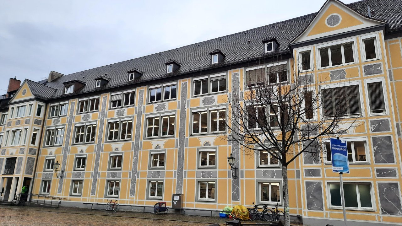 Bibliothek in Landauf, LandApp BW App spotted by Elfriede Birkenmayer on 19.12.2020