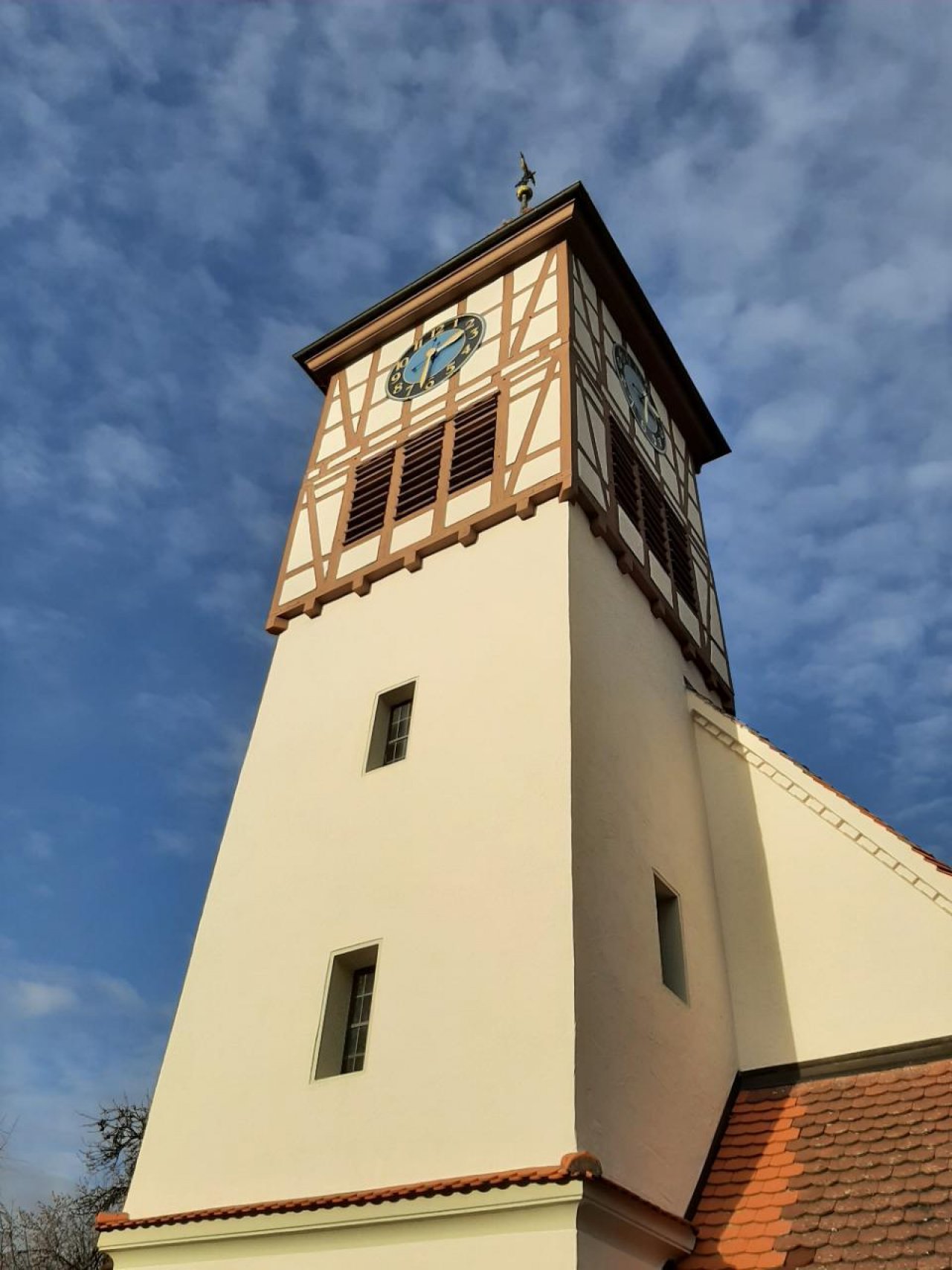 Kirche in Landauf, LandApp BW App spotted by László Simon-Nanko on 20.12.2020