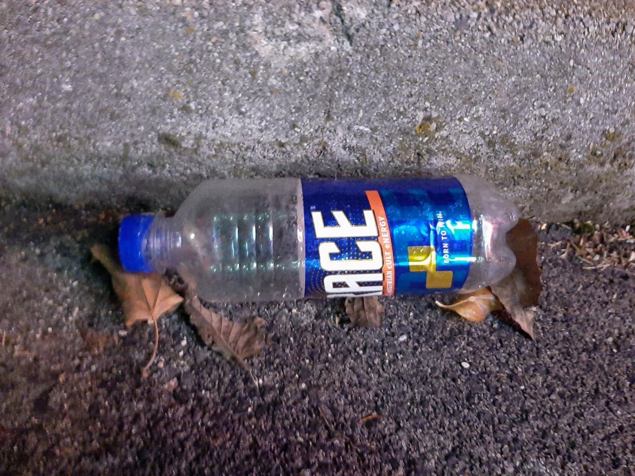 litter in DRECKSPOTZ | GLOBAL 2000 App spotted by Gudrun H. on 28.12.2020